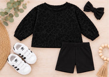 Load image into Gallery viewer, Black Leopard Design Short Set