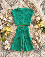 Load image into Gallery viewer, Emerald Green Daisy Cozy Pant Set
