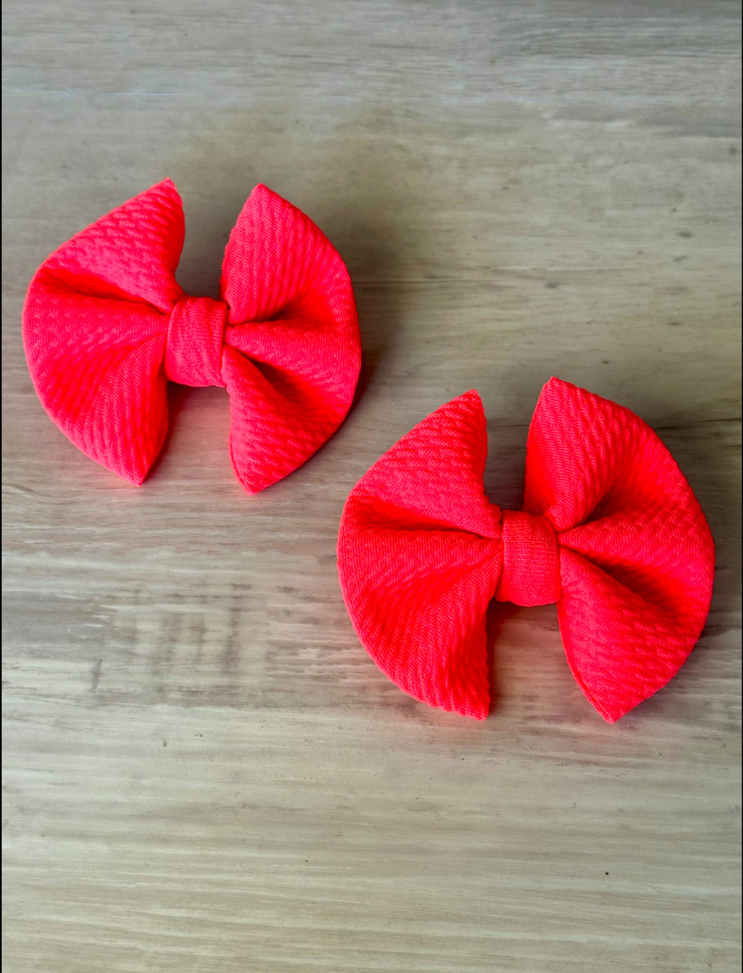 Neon Pink Piggie Set