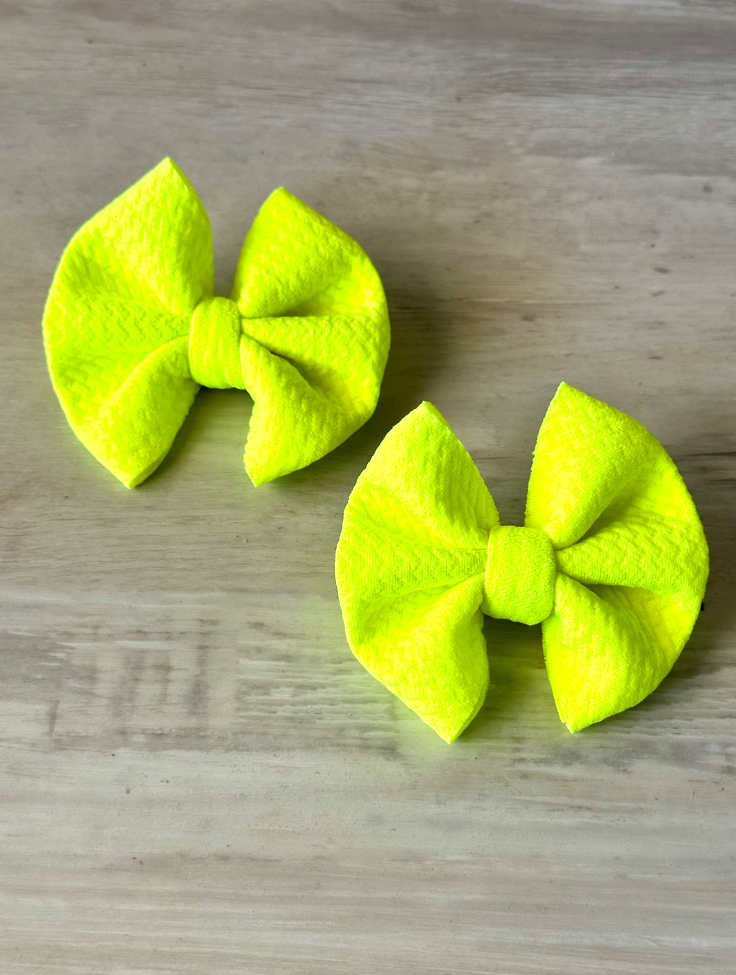 Neon Yellow Piggie Set